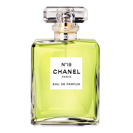 19 Chanel