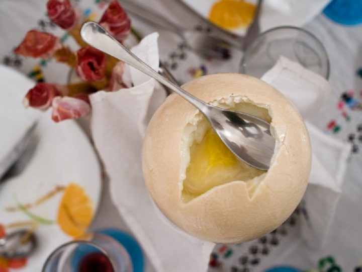 &OElig;uf d'autruche à la coq. Source&nbsp;: lemanger. fr