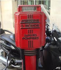 Avertisseur téléphonique, rouge, pour les pompiers