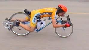 Couché sur le ventre