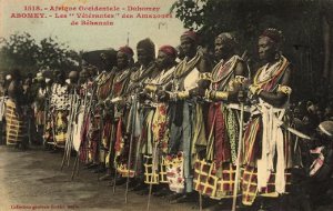 Survivantes de l'armée des femmes Fons