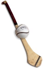 Hurley (caman) et une sliotar